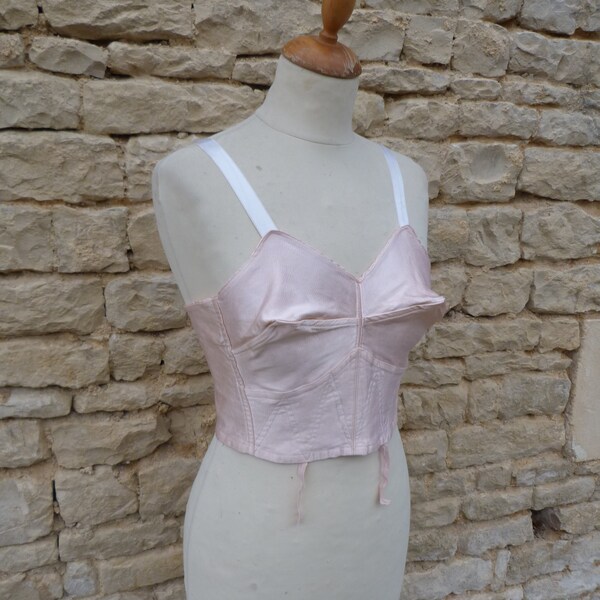 Corset en satin rose vintage 1950