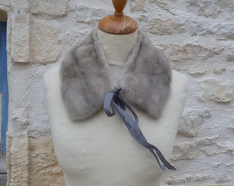 Vintage 1950 gray mink fur collar with ribbon to bow