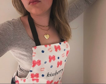 kissberry. Apron