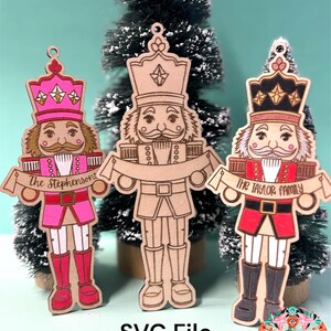 Enfeite personalizado de quebra-nozes de Natal SVG para gravador ou cortador a laser. SOMENTE ARQUIVO DIGITAL
