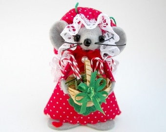 Christmas Ornament, Christmas Mouse, Red and Green