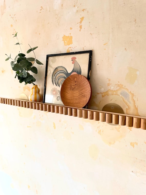 Solid Brass & Oak Art Deco Scalloped Wall Shelf | Fluted Picture Ledge | Maximal Scallop Picture Shelf | Modern Fluted Floating Shelf