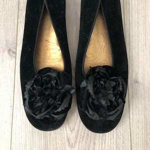 Vintage 80s velvet flats  Size 7.5