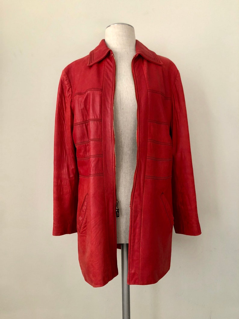 Vintage 80s Mod red leather St John jacket. S M image 3