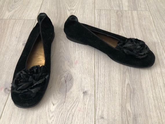 Vintage 80s velvet flats  Size 7.5 - image 3