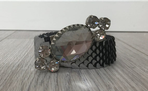 Gorgeous 70s Chrystal stretch Metal belt S M