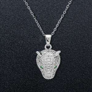 Crystal Panther Head Necklace – Wild Leopard Jaguar Pendant with Green Eyes – Big Cat Jewelry for Men, Perfect Gift for Animal Lovers