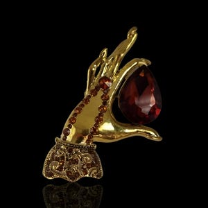 Gothic Gold Hand Brooch with Garnet Red Crystal – Elegant Baroque Victorian Jewelry Pin, Dark Academia Witchy Aesthetic Gift