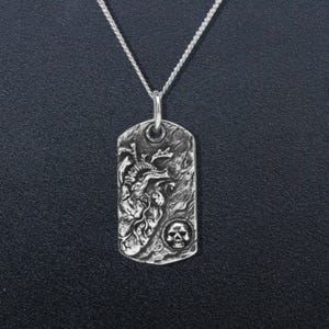 Skull and Heart Tag Necklace | Men&#39;s Vintage Anatomical Dog Tag Pendant | Retro Box Chain Heart Jewelry for Women Wife Mom
