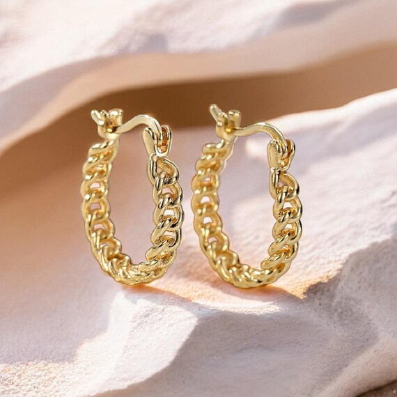Stainless Steel C-shaped Chunky Hoop Earrings for Women  Gold Plated Stainless Steel Chunky Hoop Earrings | Modern Minimalist Statement main image 1