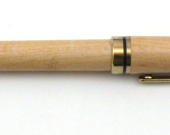 D018 Designer Maple Wooden Pen with Personalized Desktop Holder