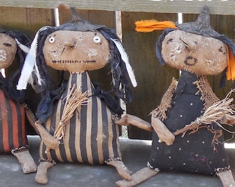 SALE Neu 2024 HALLoWEEN 408 Esmerelda Hexe mit ihrem Besen ...nur das Muster,nicht die Puppe