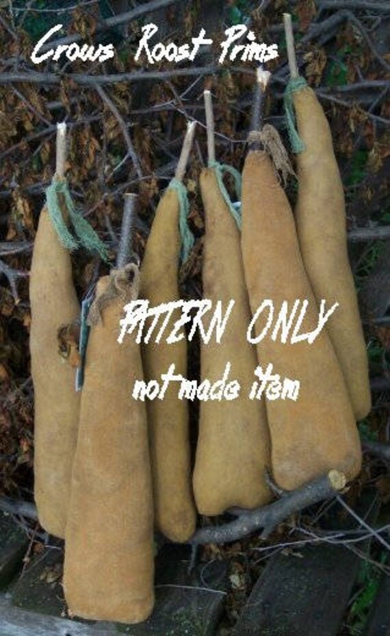 Items similar to Pear 113e Fruit Primitive Towering Crows Roost Prims