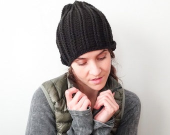 Winter Hiker Hat, Mens Crochet Beanie, Womens crochet hat, Merino wool yarn, Chunky knit black, Slouchie beanie