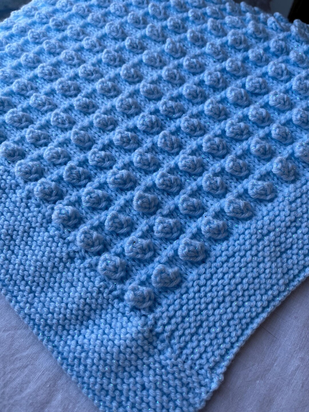 58cm X 50cm Hand Knitted Baby Pram / Car Seat Blanket With Bobbles ...