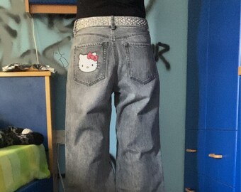 HelloKitty Flared 90s Baggy Jeans