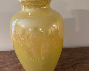 Beautiful Moorcroft Yellow Lustre Vase