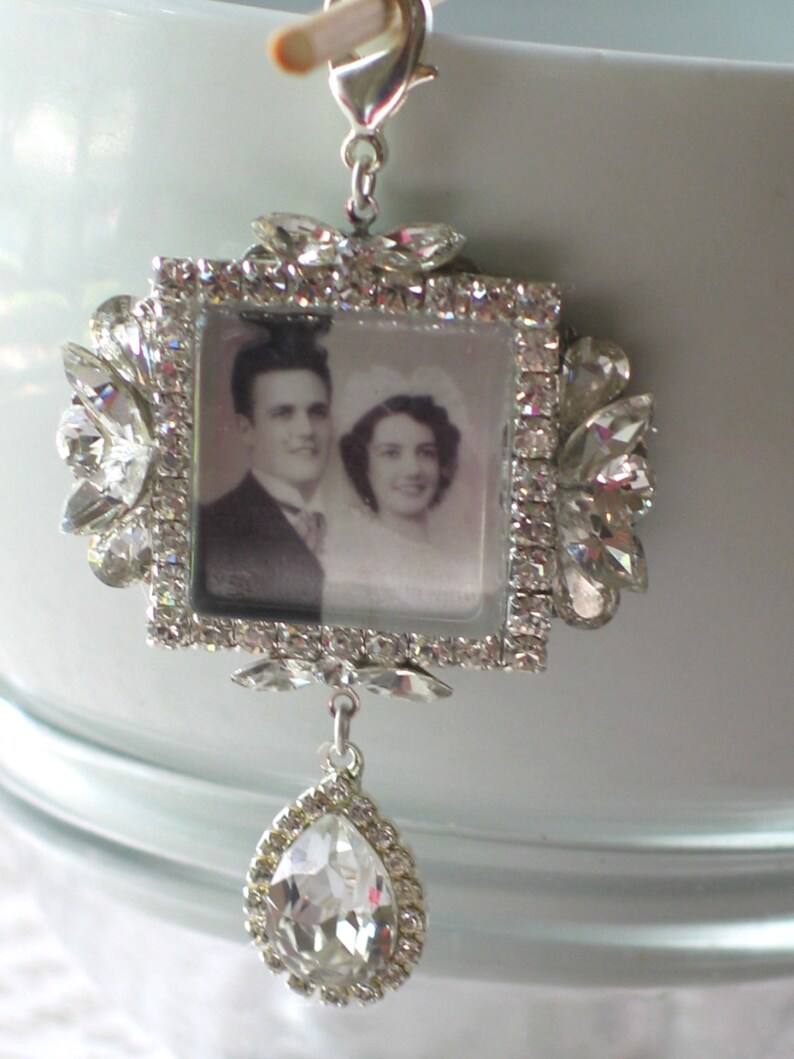 Memory Wedding Bouquet Photo Charm, Bridal Bouquet Charm, Swarovski Crystal Memory Photo Charm image 2