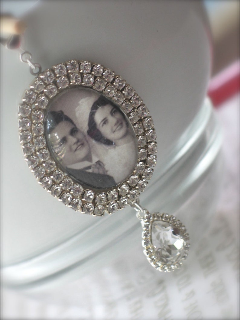 Wedding Bouquet Photo Charm, Bridal Bouquet Charm, Swarovski Crystal Memory Photo Charm image 2