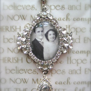 Memory Wedding Bouquet Charm, Swarovski Crystals, Custom Bridal Bouquet Charm image 3