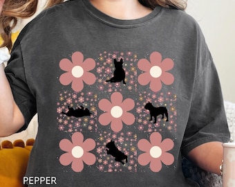 Retro French Bulldog Mama Shirt, Floral Frenchie Lover Tee, Cute Dog Mom Shirt, Frenchie Mom Gift, Vintage Frenchie Graphic Shirt
