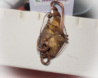 Jasper in Wire Sculpted Copper Pendant