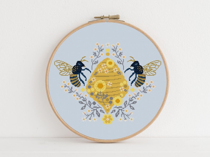 Cross Stitch Pattern Honey Bee / modern cross stitch pattern, bee embroidery pattern, bee cross stitch, bee, honeybee, beehive, spring image 3