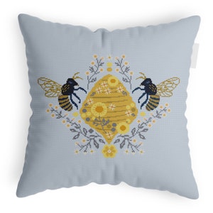 Cross Stitch Pattern Honey Bee / modern cross stitch pattern, bee embroidery pattern, bee cross stitch, bee, honeybee, beehive, spring image 4
