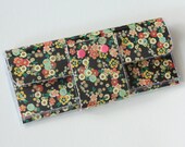 Long Wallet - Fields / dear sukie wallet, large wallet, clutch, card case, vinyl wallet, snap wallet, floral, flowers, black, pink, women's