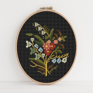 Cross Stitch Pattern - Vintage Needlepoint / cross stitch pattern, embroidery pattern, floral, flowers, bouquet, vintage, floral embroidery