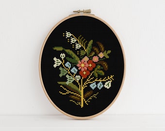 Cross Stitch Pattern - Vintage Needlepoint / cross stitch pattern, embroidery pattern, floral, flowers, bouquet, vintage, floral embroidery