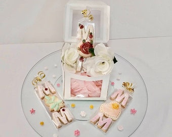 Mother's Day Gift: Handmade/Handcrafted decorated Cookies, Perfect Gifts for Mom, Personalized customized, Unique Present, Special Desserts