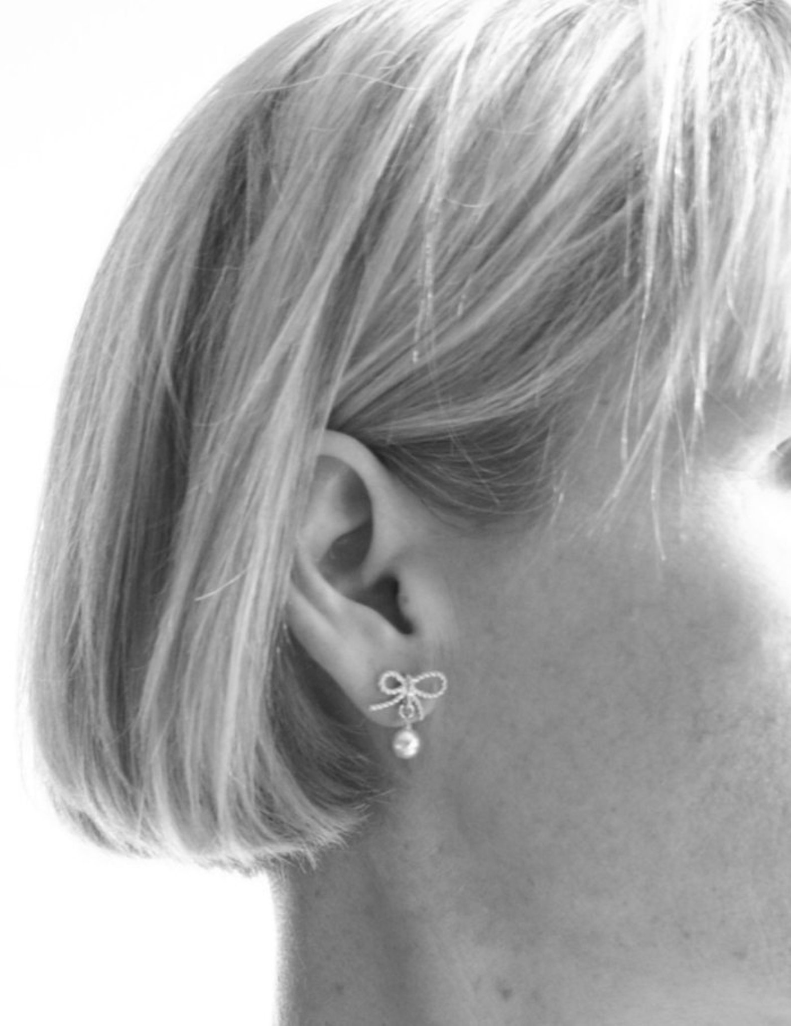 Blush Pearl Earrings Silver Earrings Wedding Earrings Etsy