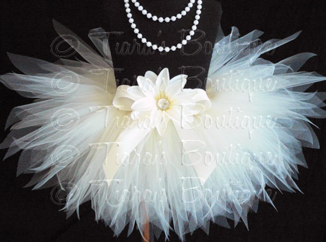 Baybee ♡ tutu ♡ ivory Ivory Baby Tutu, Ivory Tutu, Baby Tutu, Sewn 8'' Infant