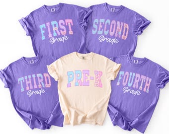 Faux Patchwork Grade Level Teacher Shirt, Pre-K to Fourth Grade Coquette Floral Gingham Back to School Tee teacher appreciation gift