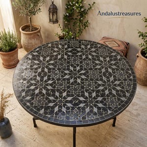 Mesa marroquí artesanal "Riad Andalous" – Tablero con mosaico zellige multicolor, artesanía tradicional de Fez.