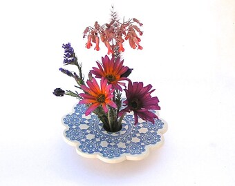 Blue Doily Lace Ikebana Vase