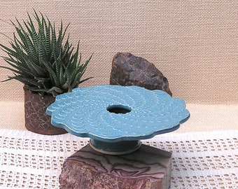 Ikebana Vase . jade blue