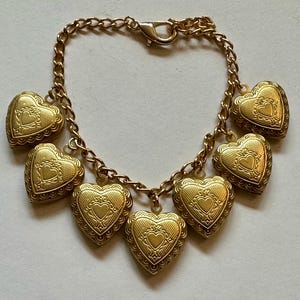VINTAGE STYLE HEART locket charm bracelet gold tone metal 7 charm l" bracelet 7 to 8"