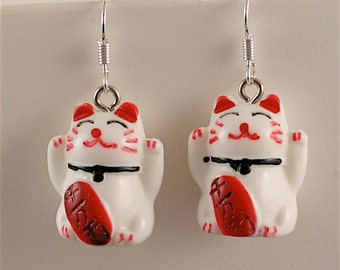 Cat lucky kitty  MANEKI NEKO plastic charm earrings silver plate good luck Japanese