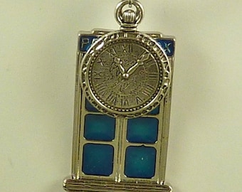 DR WHO TARDIS large blue metal necklace with  clock time watch  black cord for men women adult