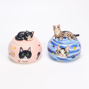 Custom Pet urn Forget me not Handmade Ceramic Cat urn Dog urn Personalized Memorial Jar Great Memorial Pottery Cat Urn Fully Handpainted