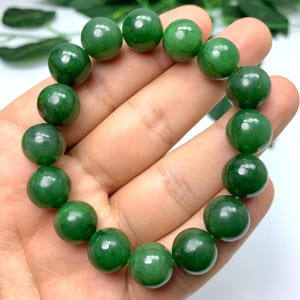 A++ Quality Parrot Green Nephrite Jade Bracelet, Nephrite Beads Bracelet, Green Nephrite Jade Bracelet, Nephrite Jade, Jade Bracelet, Jade