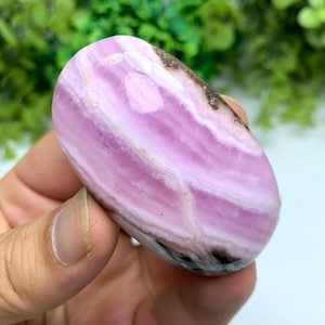 67g Beautiful Quality Pink Aragonite Palm Stone, Pink Aragonite Stone, Aragonite Palm Stone, Pink Aragonite, Pink Aragonite Stone, Calcite