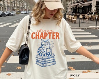 Just One More Chapter Shirt Reading Cat Book Lover Tee Cozy Bookish Librarian Clothes Vintage Bookworm Graphic Reader Gift For Women
