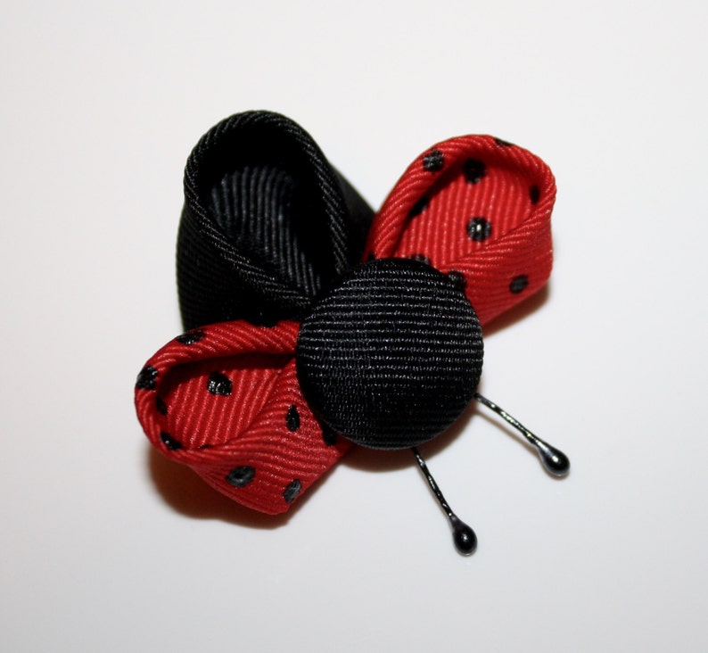 Kanzashi Ladybugs PDF Tutorial image 1