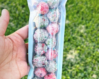 Hard candy coated Gushers with toppings