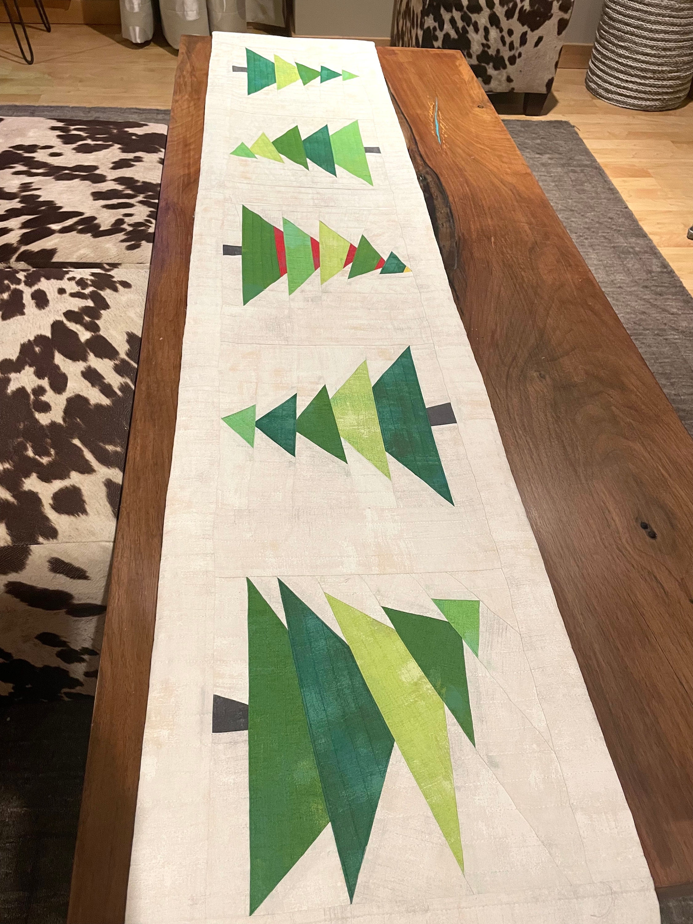 Tree Lot Christmas Table Runner Pattern PDF - Etsy
