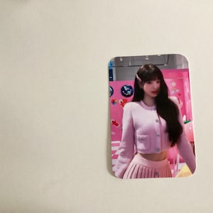 Kpop wonyoung ive lindas tarjetas fotográficas