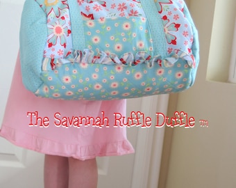 Savannah Ruffle Duffle Bag pattern